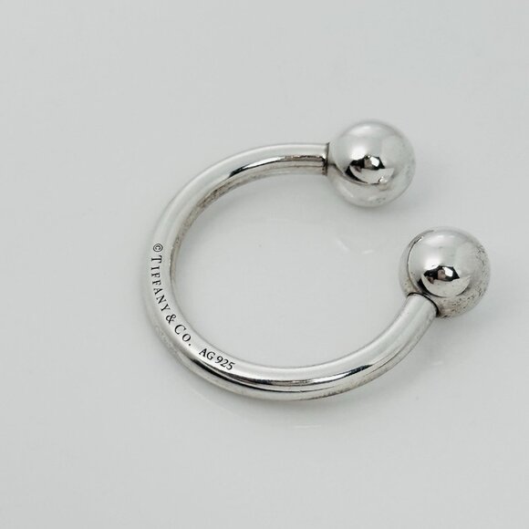 Tiffany & Co Horseshoe Key Ring Chain in Sterling Silver Unisex - Picture 2 of 7